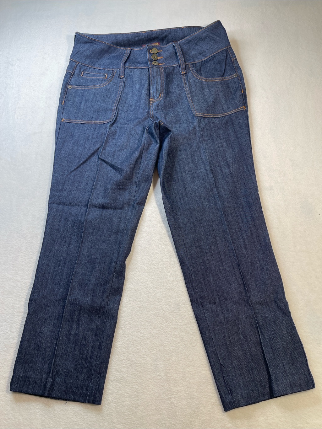 Zanadi Classic Women's Dark Blue Denim Jeans Size 18. Triple Button